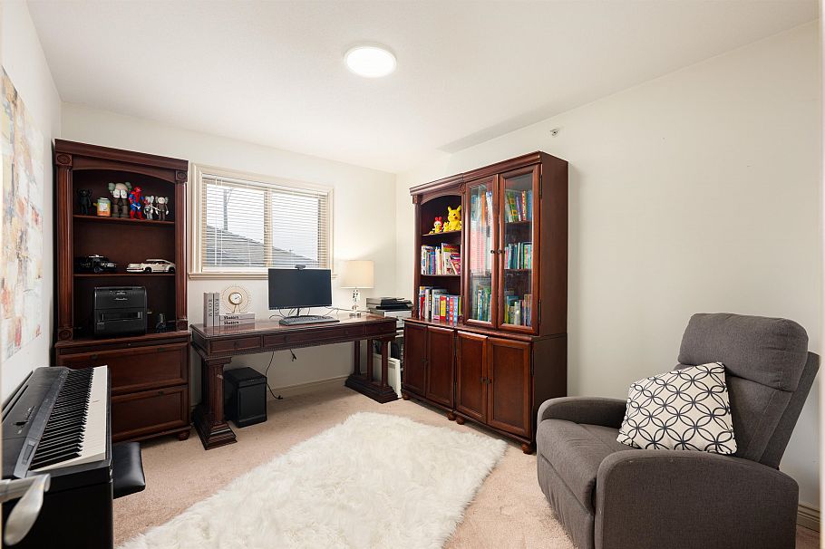 7949 Montcalm Street Vancouver, BC - 24