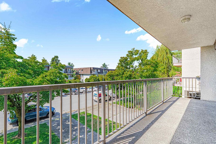 106 252 W 2nd Street North Vancouver, BC - 33