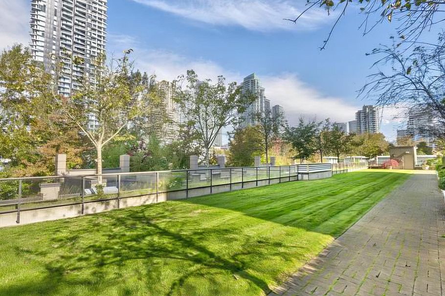 2801 2345 MADISON AVENUE, Burnaby BC V5C 0B3 Burnaby, BC - 5