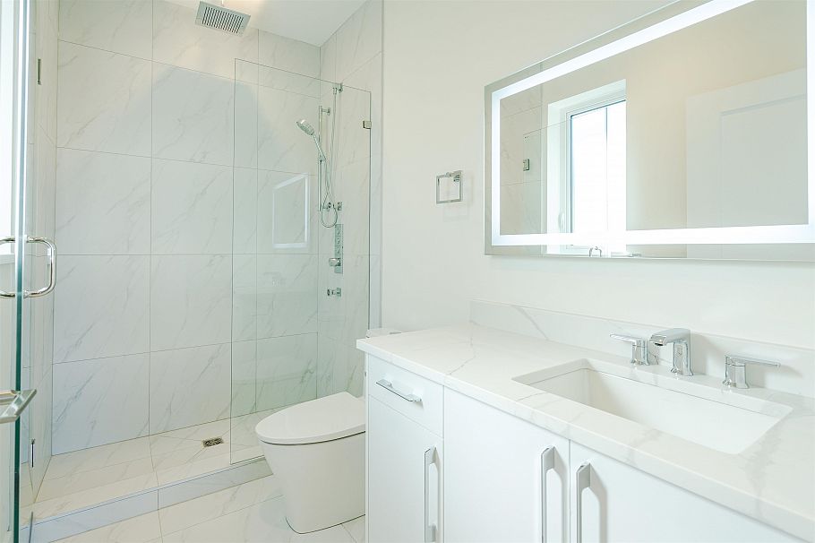 1 8190 Cartier Street Vancouver, BC - 15