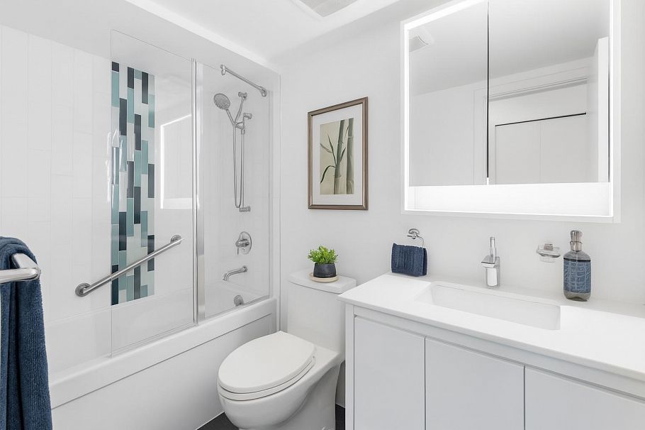 202 1422 E 3rd Avenue Vancouver, BC - 11