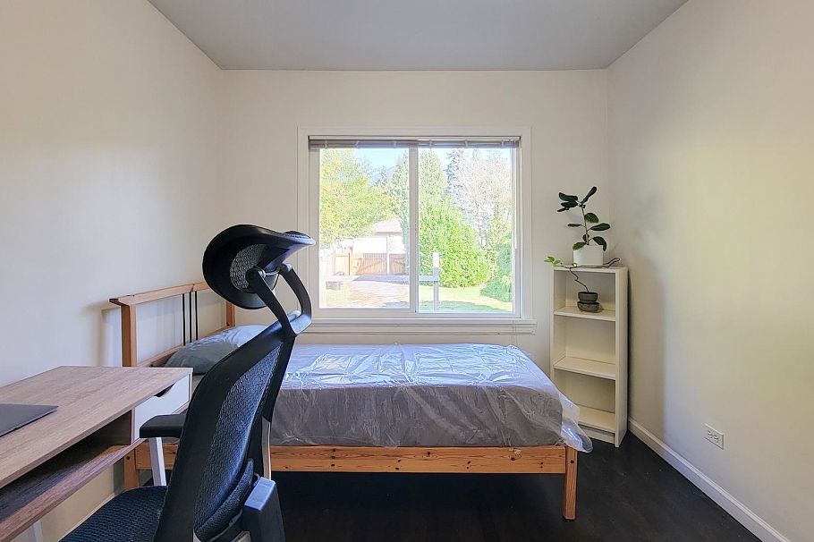 442 W 23rd Street North Vancouver, BC - 21