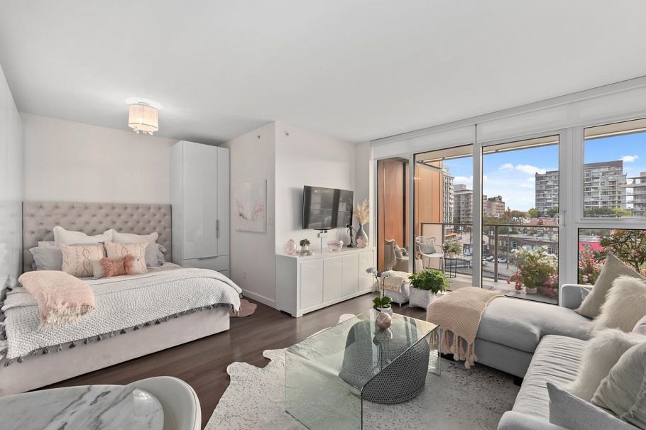 608 285 E 10th Avenue Vancouver, BC - 9