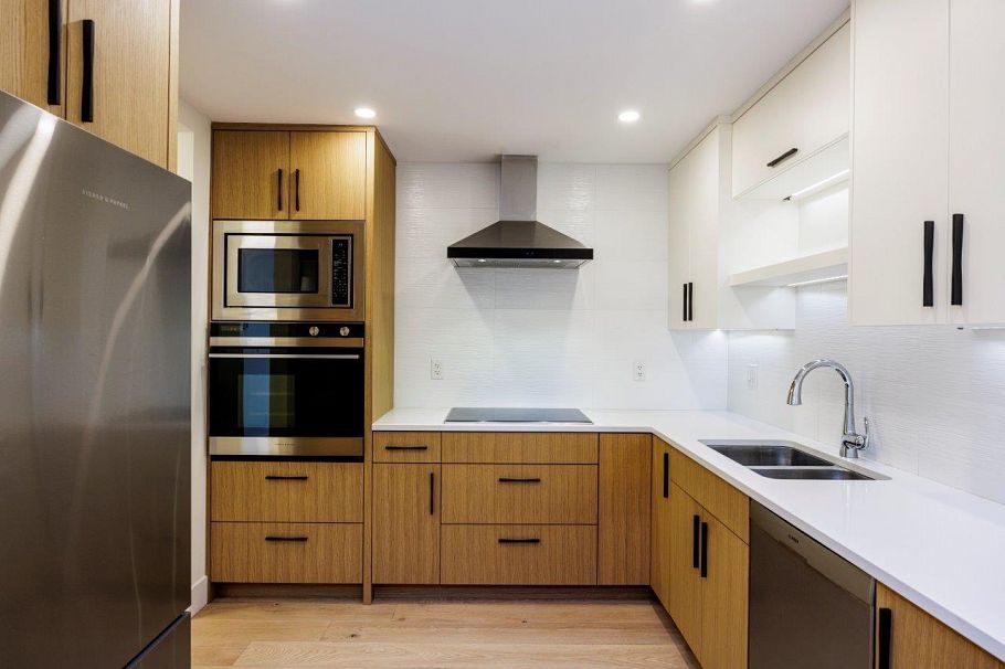 302 1133 E 29th Street North Vancouver, BC - 24