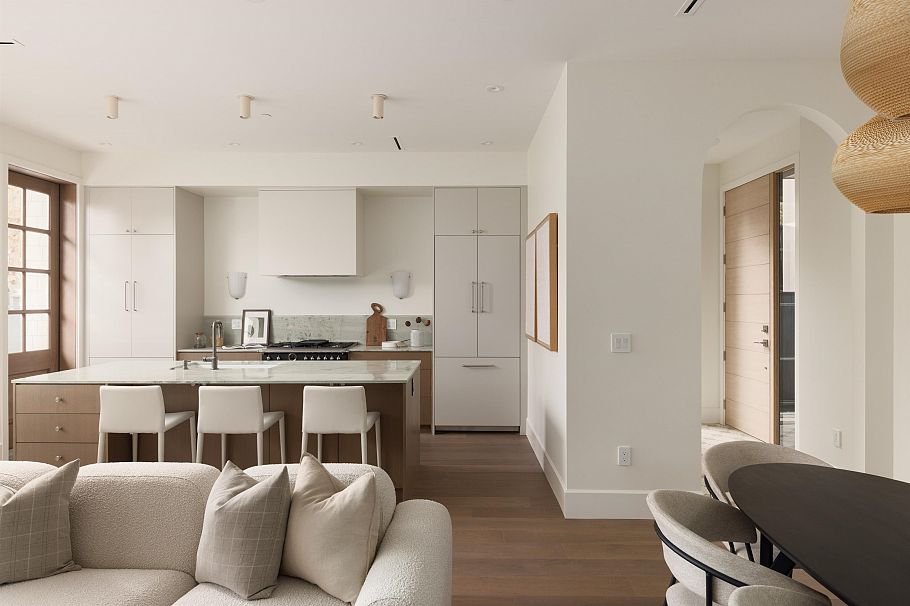 2 15 W 20th Avenue Vancouver, BC - 16