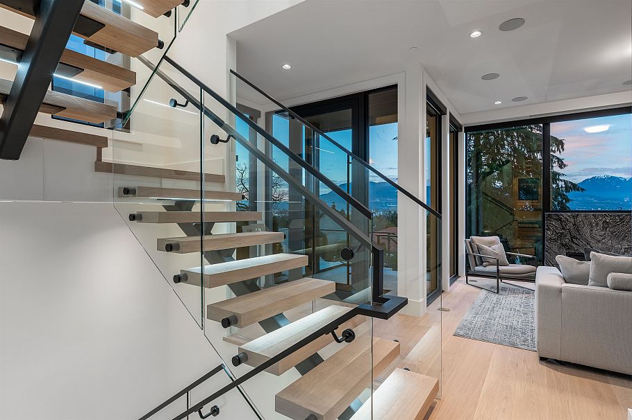 4346 Locarno Crescent Vancouver, BC - 6