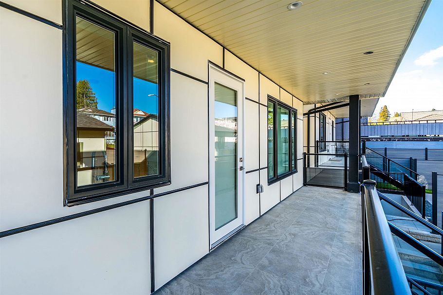 1 8190 Cartier Street Vancouver, BC - 31