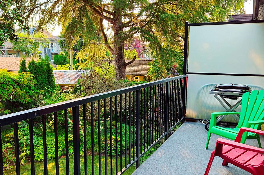 2214 W 14th Avenue Vancouver, BC - 12