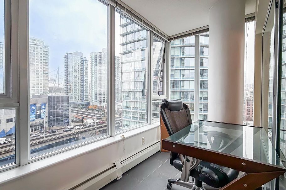 1606 688 Abbott Street Vancouver, BC - 14