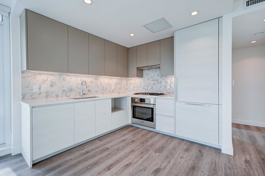 1502 8188 Fraser Street Vancouver, BC - 8