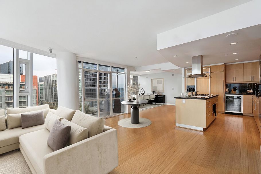 2502 1233 W Cordova Street Vancouver, BC - 10