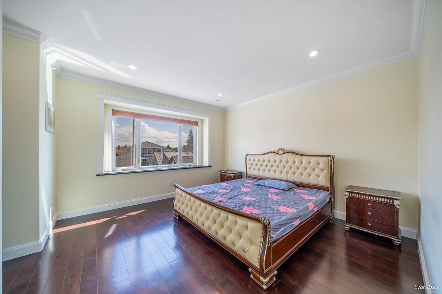 6830 Vivian Street Vancouver, BC - 14