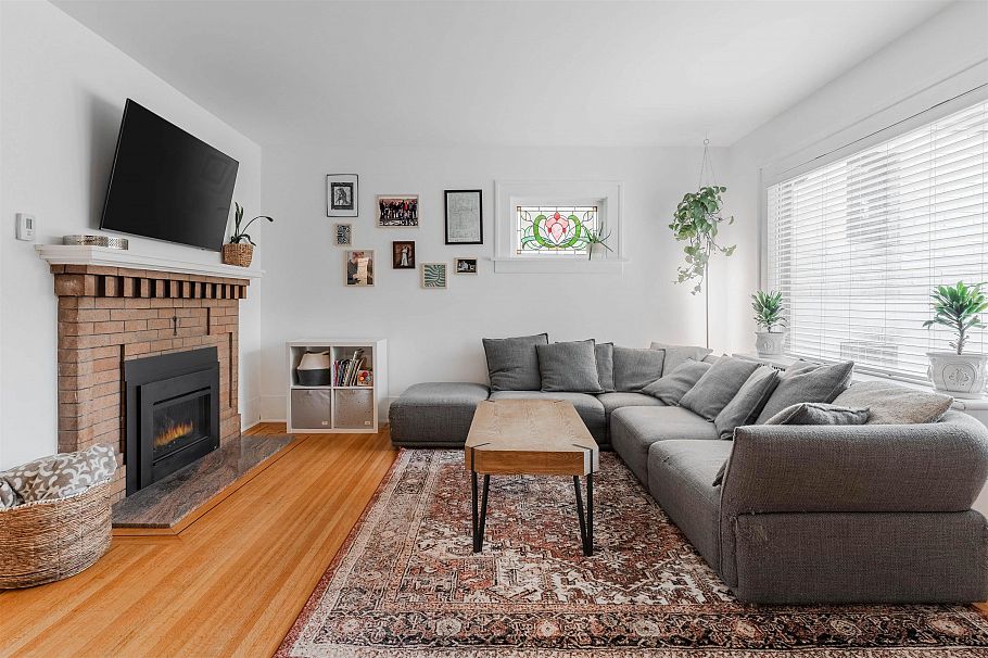 2689 Mcgill Street Vancouver, BC - 2