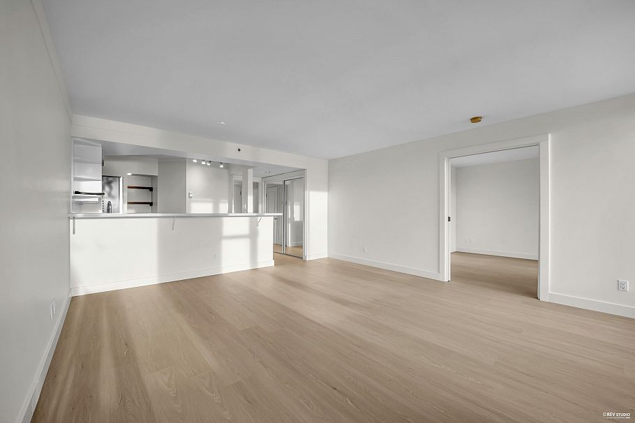 203 1000 Beach Avenue Vancouver, BC - 9