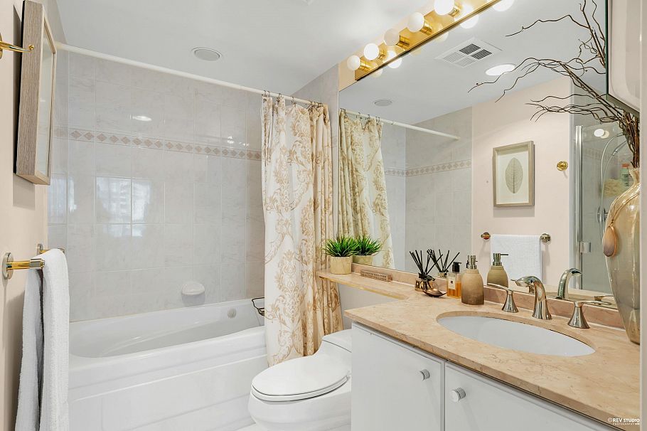 1708 1500 Hornby Street Vancouver, BC - 13