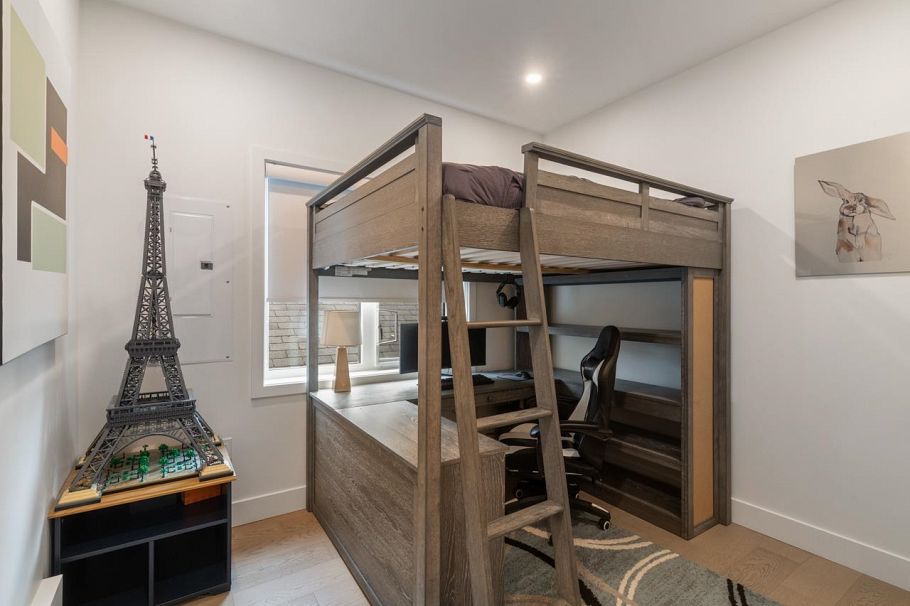 1 938 E 10th Avenue Vancouver, BC - 27