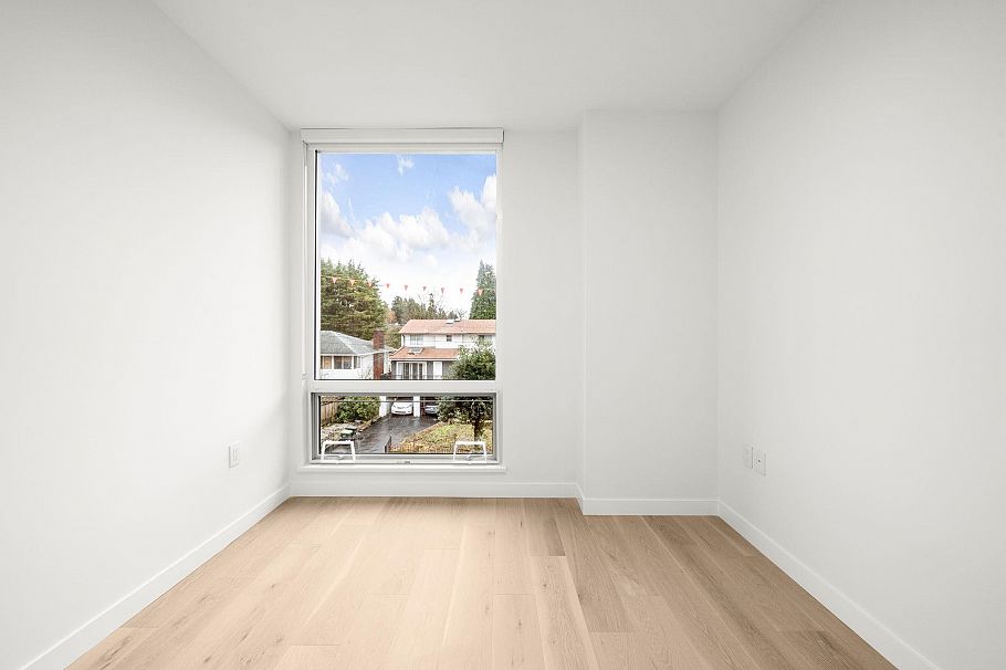 305 5212 Cambie Street Vancouver, BC - 11