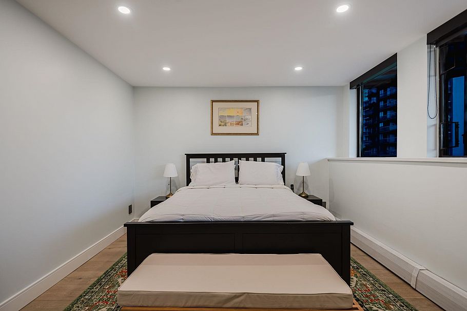 PH7 1688 Robson Street Vancouver, BC - 26