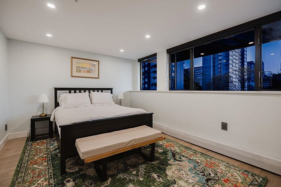 PH7 1688 Robson Street Vancouver, BC - 25