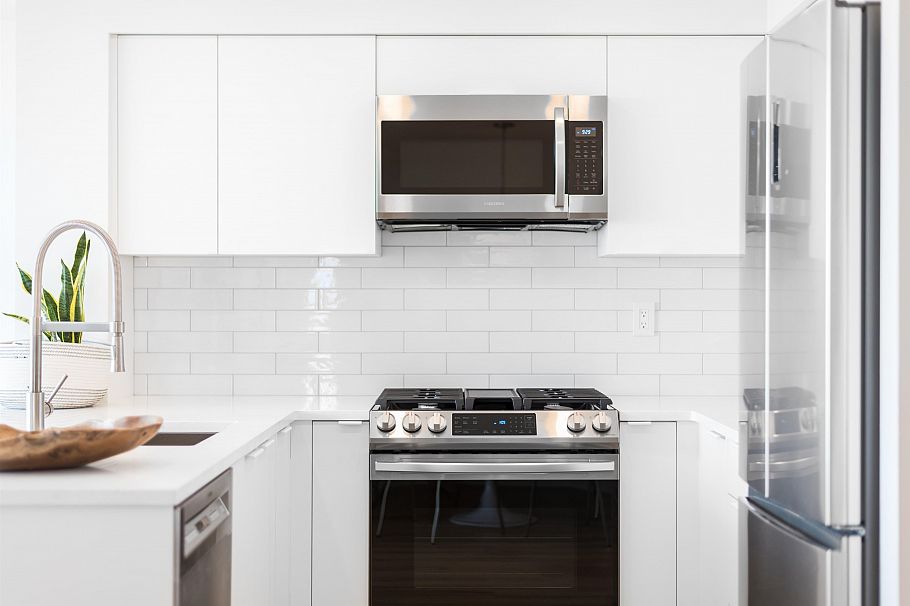 2208 63 KEEFER PLACE, Vancouver BC V6B 6N6 Vancouver, BC - 2