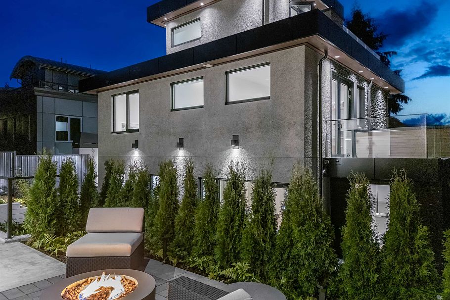 4346 Locarno Crescent Vancouver, BC - 38