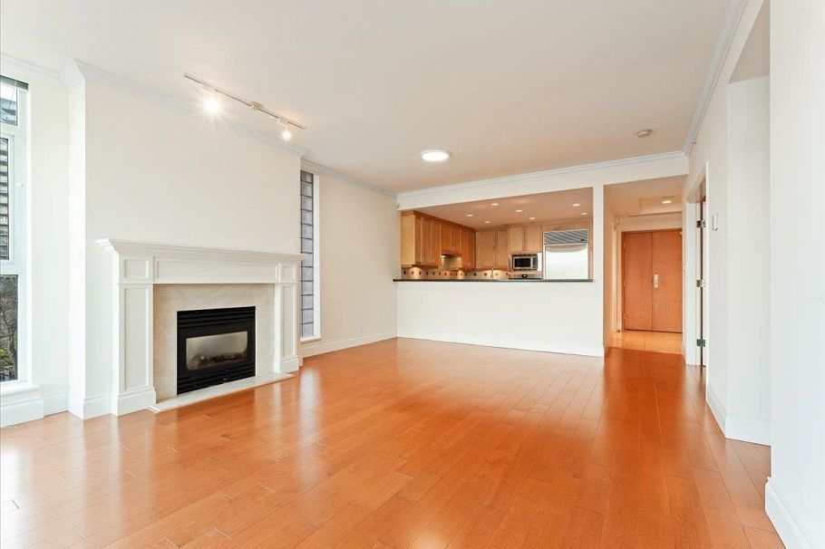 205 1717 Bayshore Drive Vancouver, BC - 13