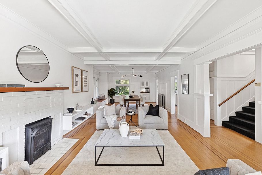 3617 West 2nd Avenue Vancouver, BC - 1