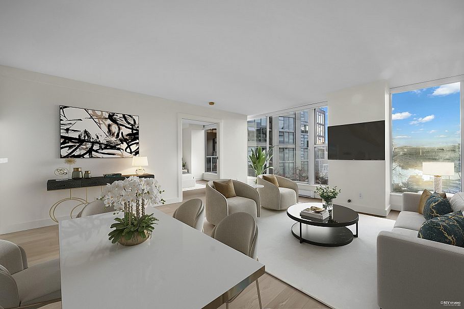 203 1000 Beach Avenue Vancouver, BC - 1