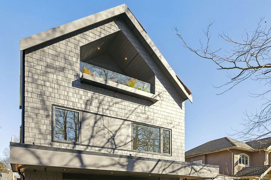 1 3081 West 14th Avenue Vancouver, BC - 3