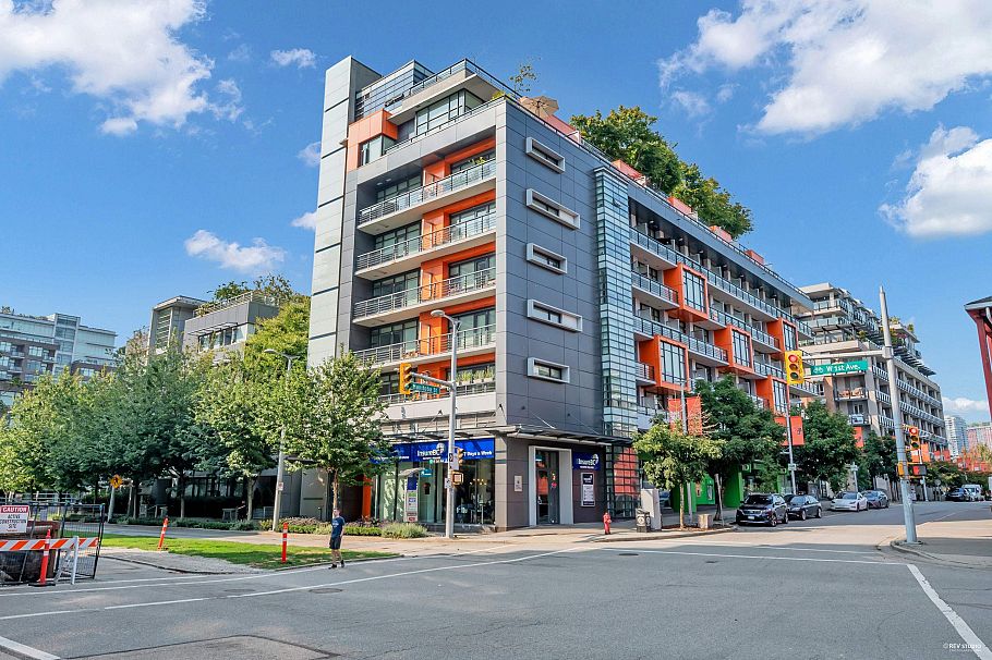 802 123 W 1st Avenue Vancouver, BC - 2