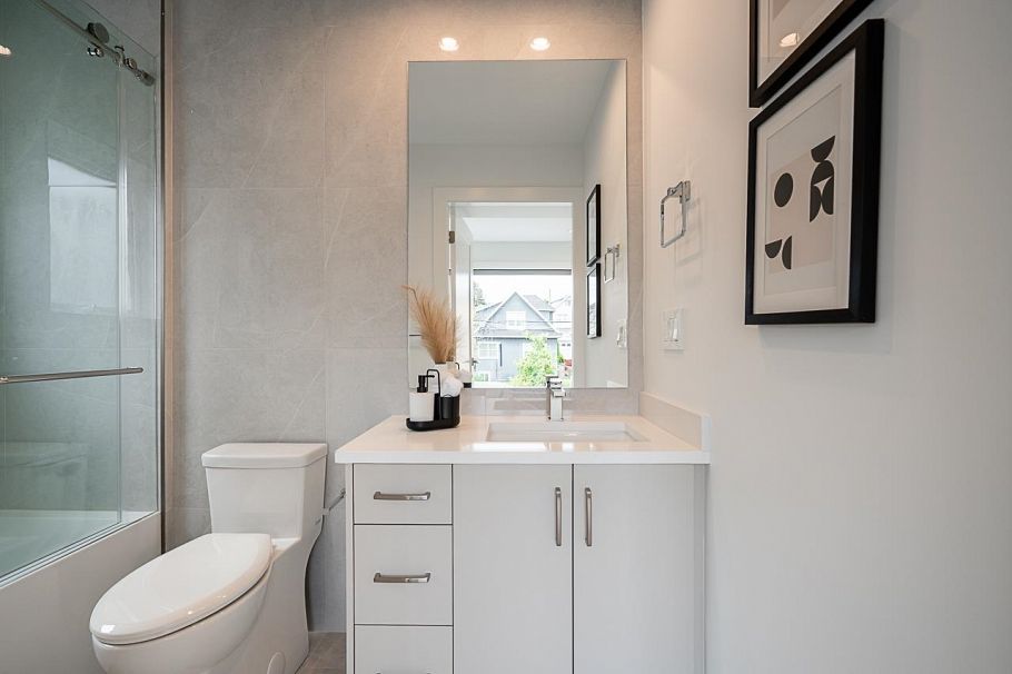 1 1816 E 3rd Avenue Vancouver, BC - 14