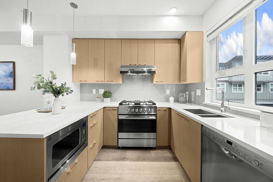 26 10311 River Drive Richmond, BC - 5