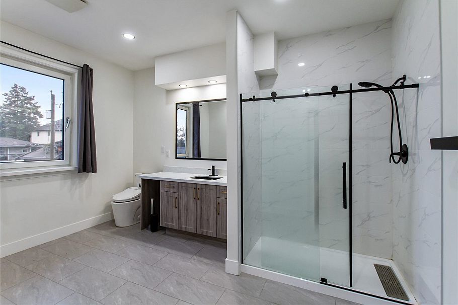 2770 Cambridge Street Vancouver, BC - 15