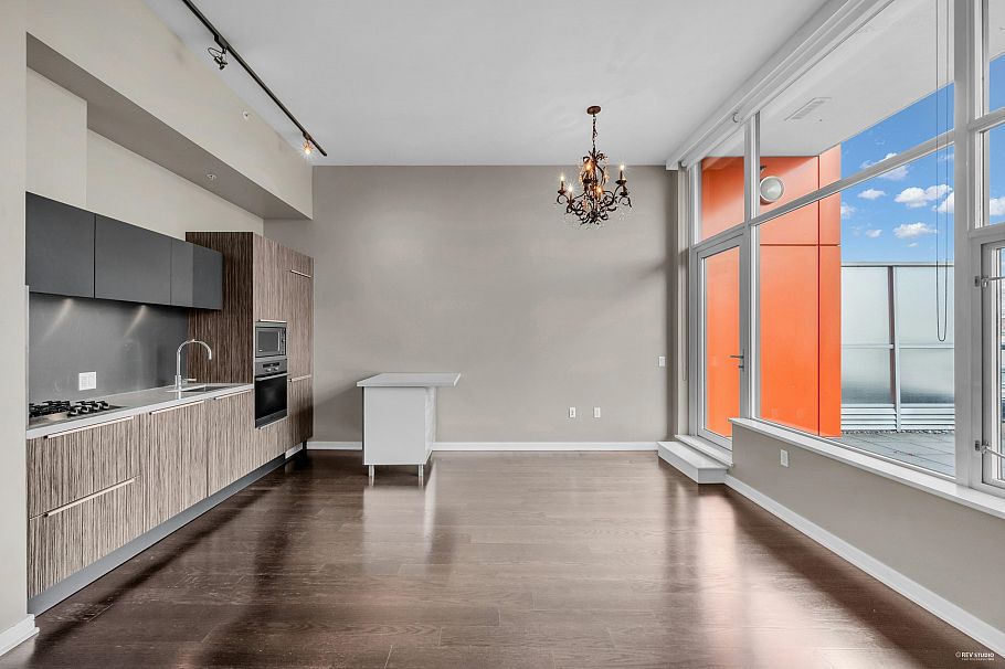 802 123 W 1st Avenue Vancouver, BC - 3