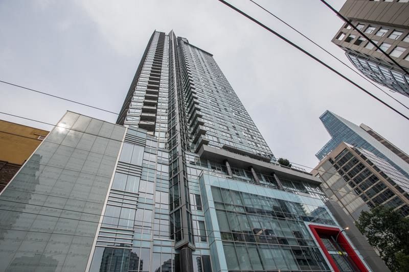 1903 833 Seymour Street Vancouver, BC - 1
