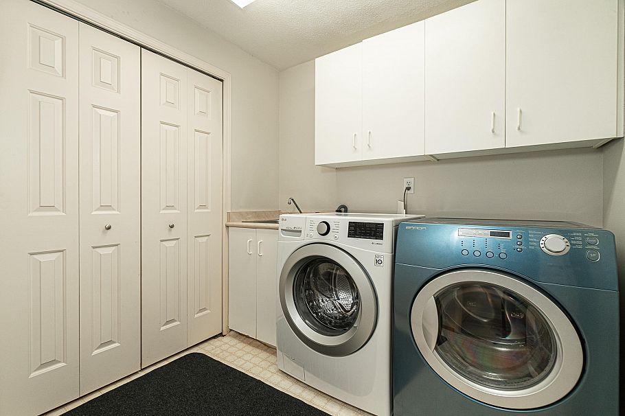 2922 W 22nd Avenue Vancouver, BC - 25