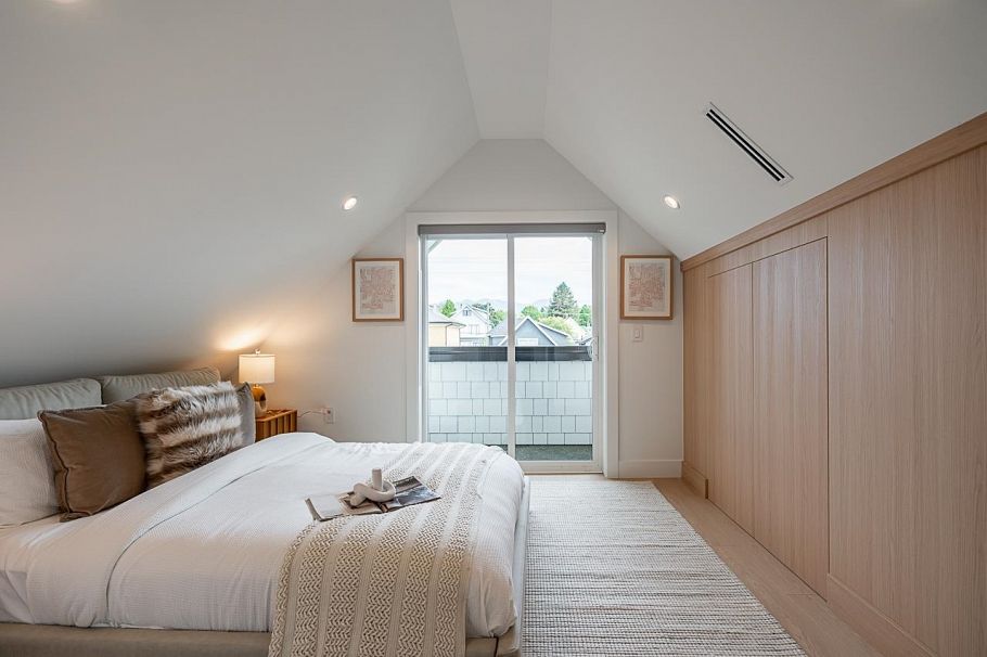 1 1816 E 3rd Avenue Vancouver, BC - 8