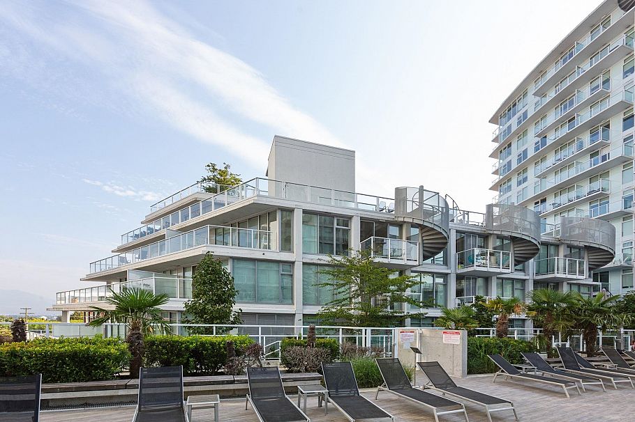 503 4638 Gladstone Street Vancouver, BC - 16