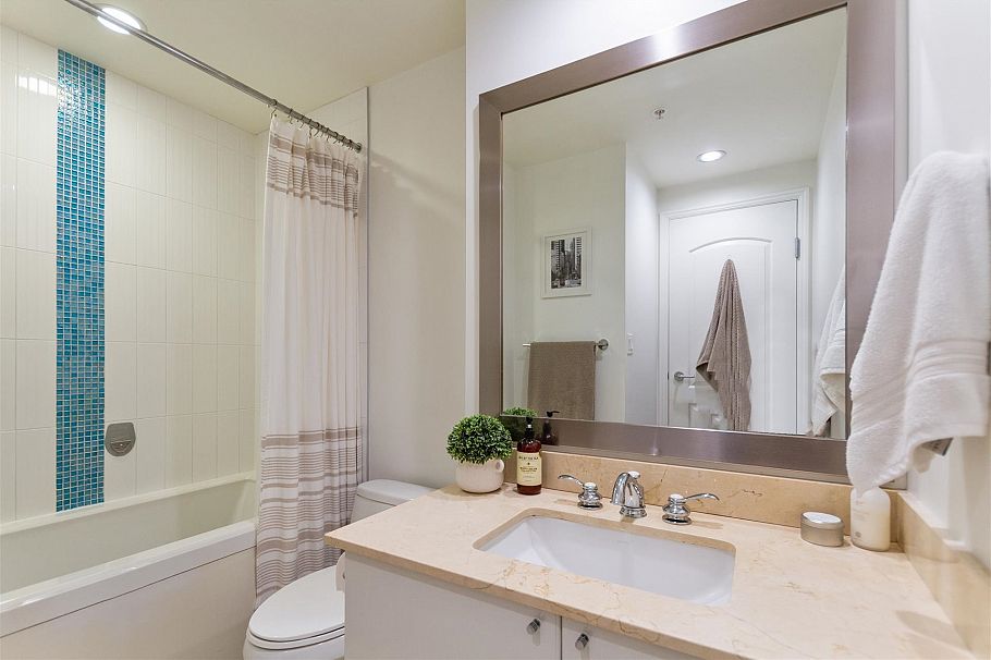 603 172 Victory Ship Way North Vancouver, BC - 13