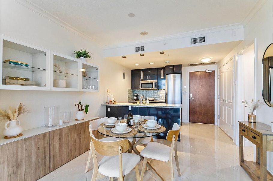 603 172 Victory Ship Way North Vancouver, BC - 2