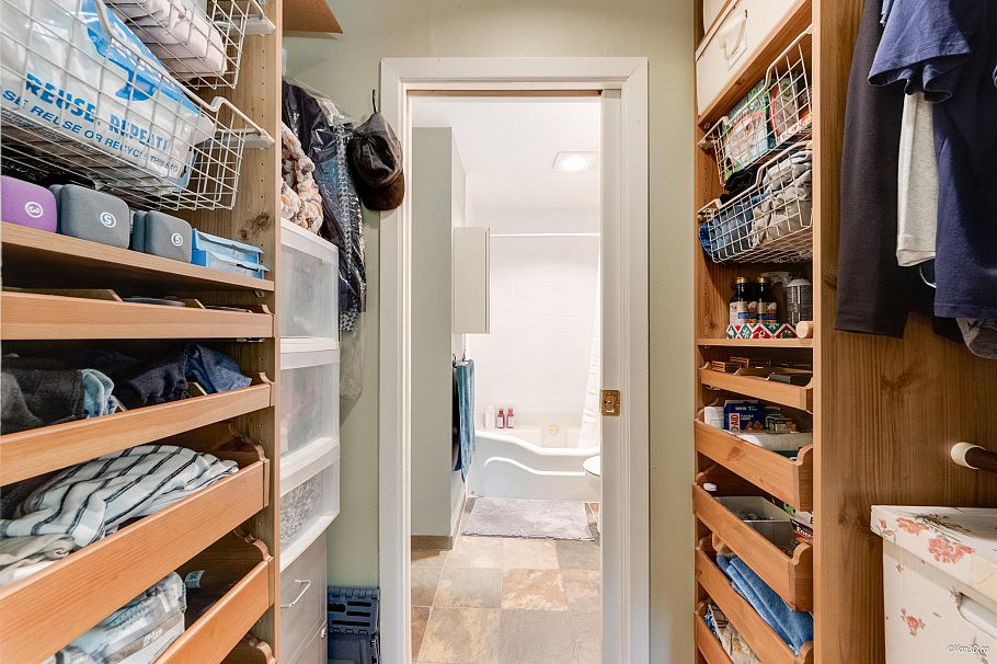 302 1633 W 11th Avenue Vancouver, BC - 15