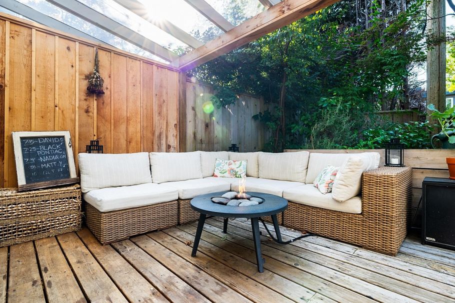 3680 Edgemont Boulevard North Vancouver, BC - 25