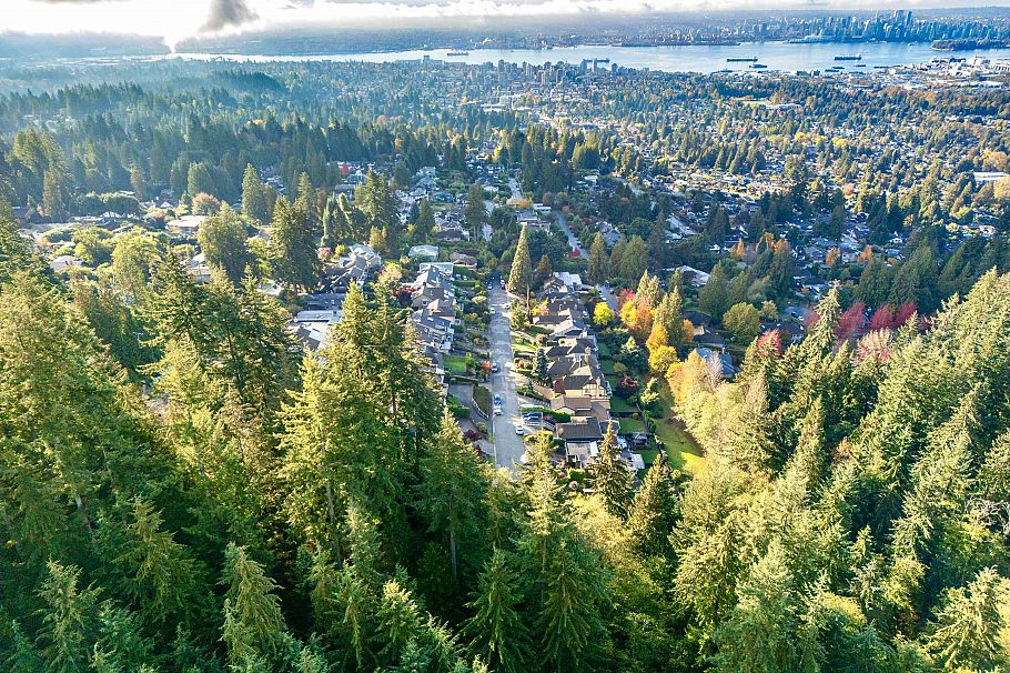 4500 St. Pauls Avenue - Lot A North Vancouver, BC - 5