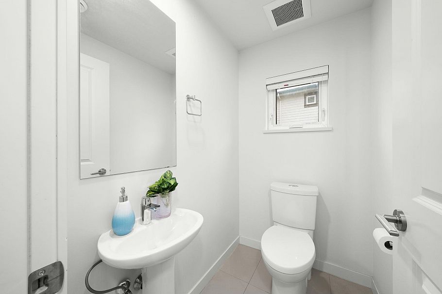 26 10311 River Drive Richmond, BC - 11