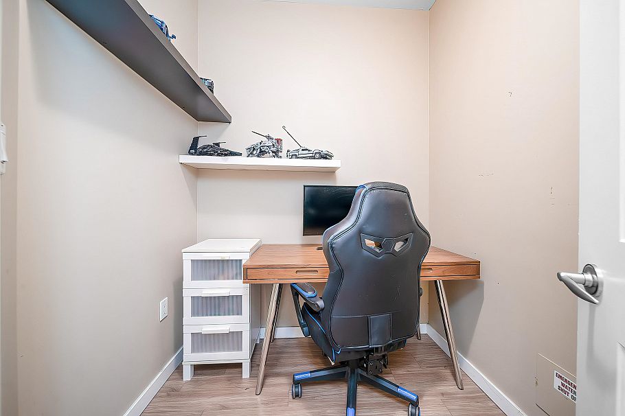 313 4883 Maclure Mews Vancouver, BC - 13