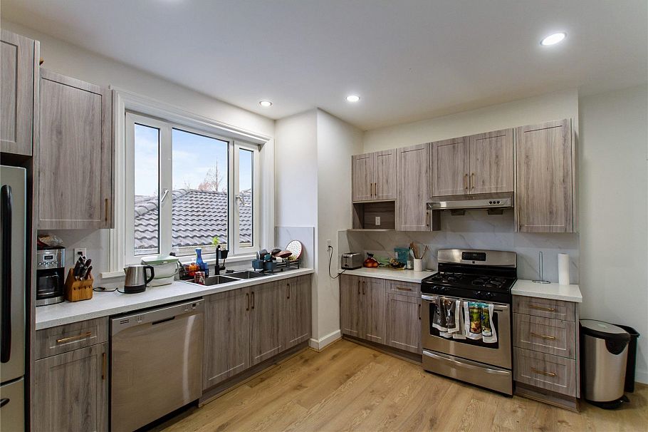 2770 Cambridge Street Vancouver, BC - 8