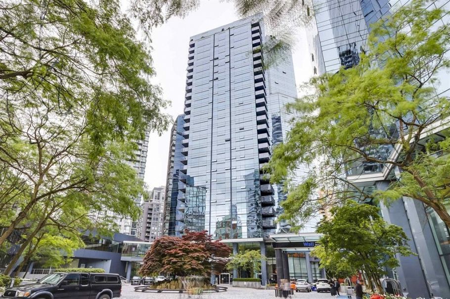 601 1050 Burrard Street Vancouver, BC - 1