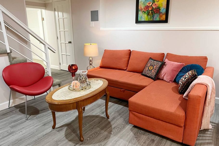 515 W Queens Road North Vancouver, BC - 22