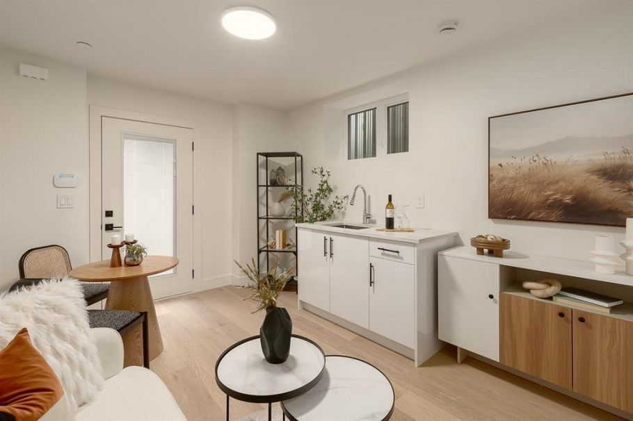 2 2658 Dundas Street Vancouver, BC - 29