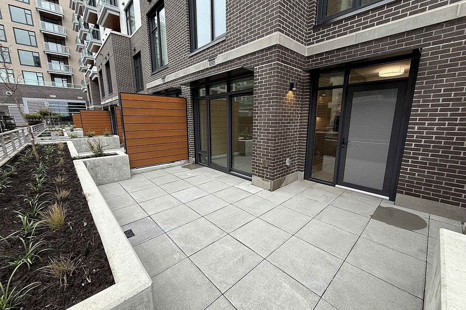 117 755 HARBOURSIDE DRIVE, North Vancouver BC V7P 0G1 North Vancouver, BC - 1